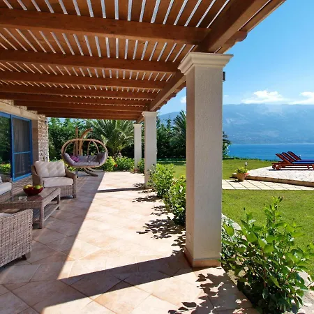 Odysseus Kefalonia *