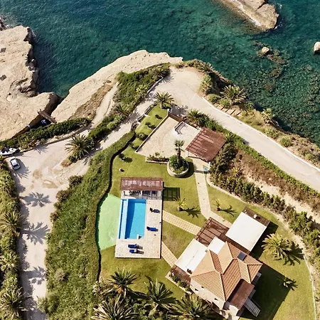 فيلة Odysseus Kefalonia *