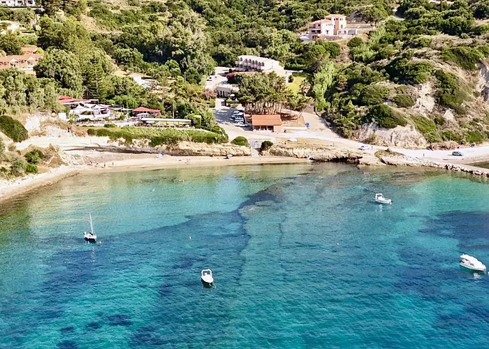 Odysseus Kefalonia * Spartia (Kefalonia)